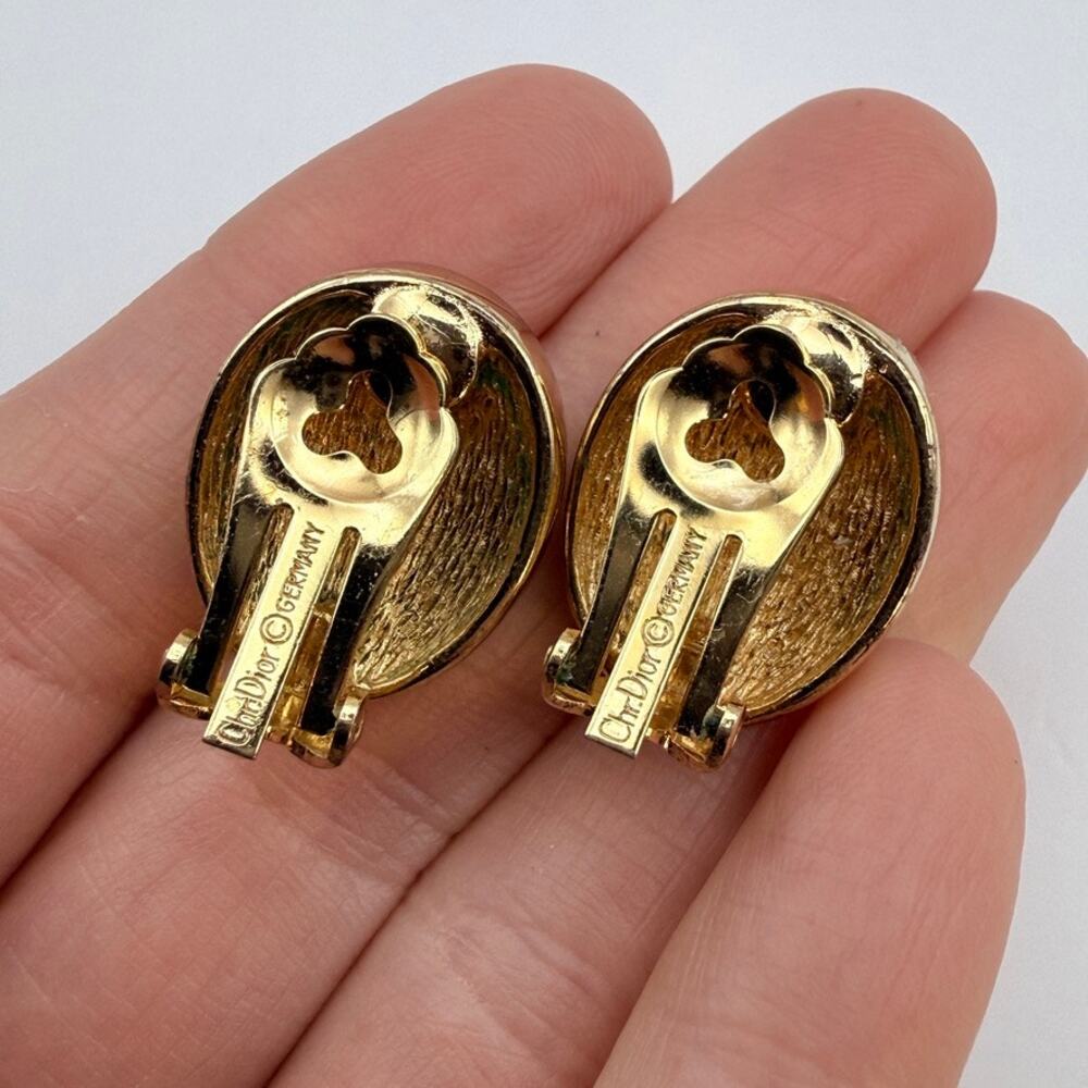 VTG CHRISTIAN DIOR Earrings Oval Black Glass Cabochon Crystal Clip On Gold Plate - Picture 2 of 7